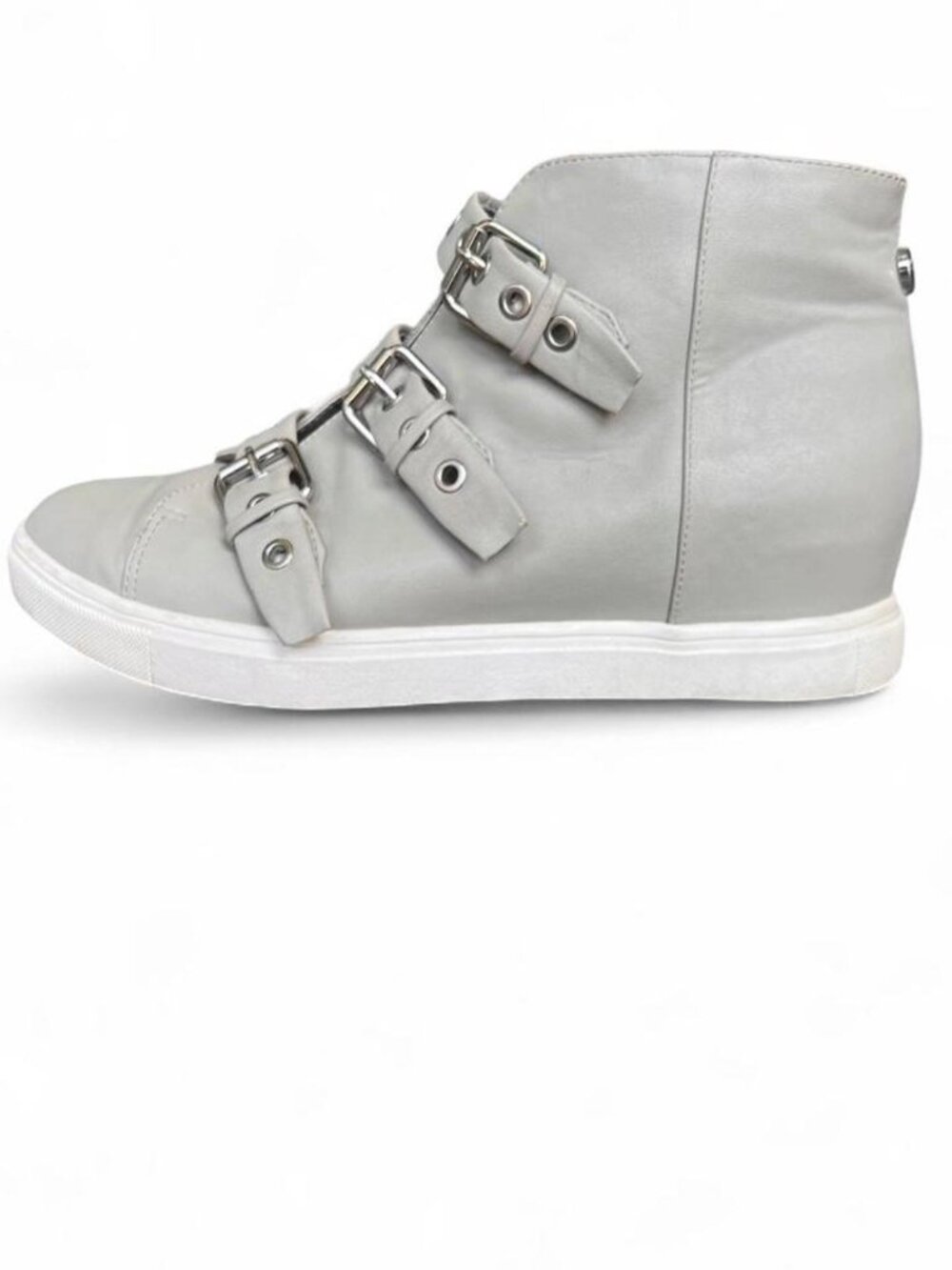 Steve Madden light gray hidden wedge sneakers with silver straps size 8